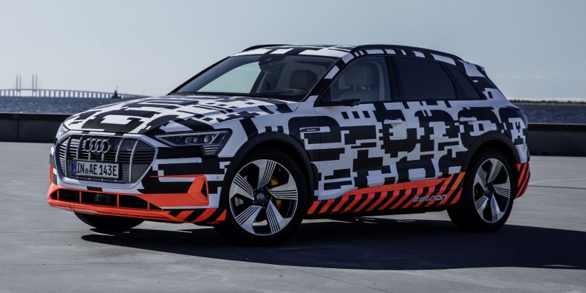 首见量产版电子后视镜，Audi e-tron 纯电动SUV内饰官图 71440