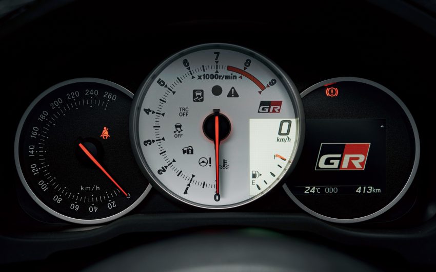 Toyota 86 GR Sport 官图发布，运动套件上身，动力不变 71322