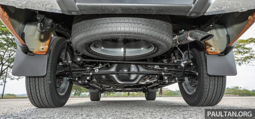 新车图集：Nissan Navara VL Plus，本地售价12万令吉 74899