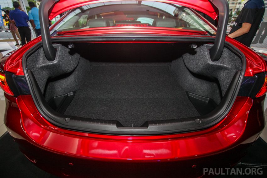 2018年式小改款 Mazda 6 登陆大马，更帅气外表，引擎重新调校，4个等级包括 Touring 车型，原厂较后公布新车价 73976
