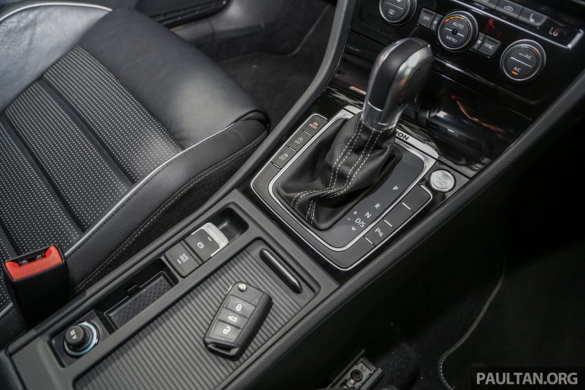 试驾：Volkswagen Golf R MK 7.5，低调沉稳的旗舰钢炮 74691