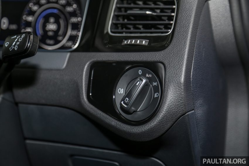 试驾：Volkswagen Golf R MK 7.5，低调沉稳的旗舰钢炮 74700