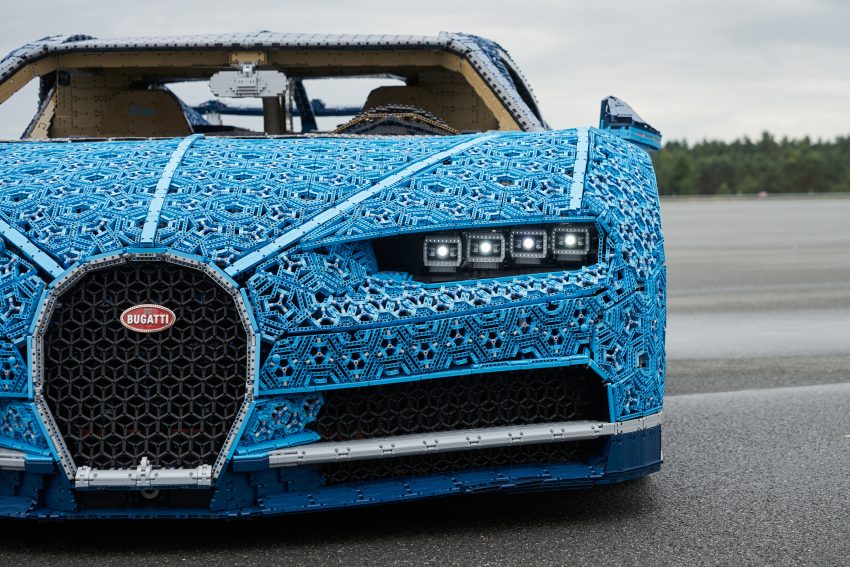 可上路行驶，实车比例 Lego 版 Bugatti Chiron 特别登场 75404