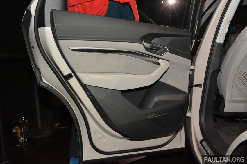 品牌首款纯电动 SUV，Audi e-tron 于美国进行全球首发 76357
