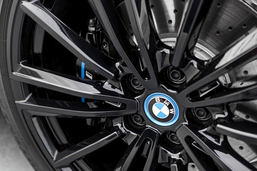 全新敞篷版 BMW i8 Roadster 本地正式上市，售RM 1.5m 76261