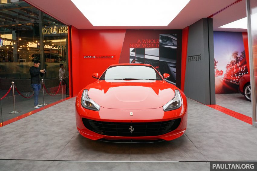 Ferrari 首次走入人群，在 Pavilion KL 举办流动路秀活动 77020