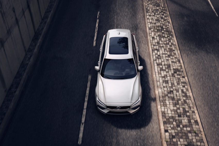 全新 Volvo V60 Cross Country，可越野的跨界旅行车 77078
