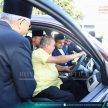 继首相敦马哈迪后，这回轮到柔佛州苏丹试驾 Proton X70