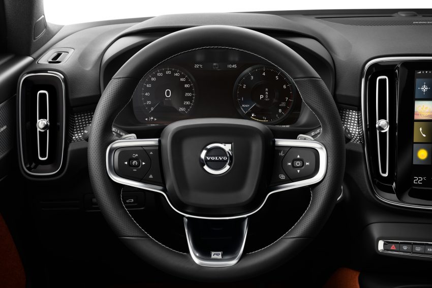 Volvo XC40 本地正式发布，只有T5一个等级，售25.6万 77864