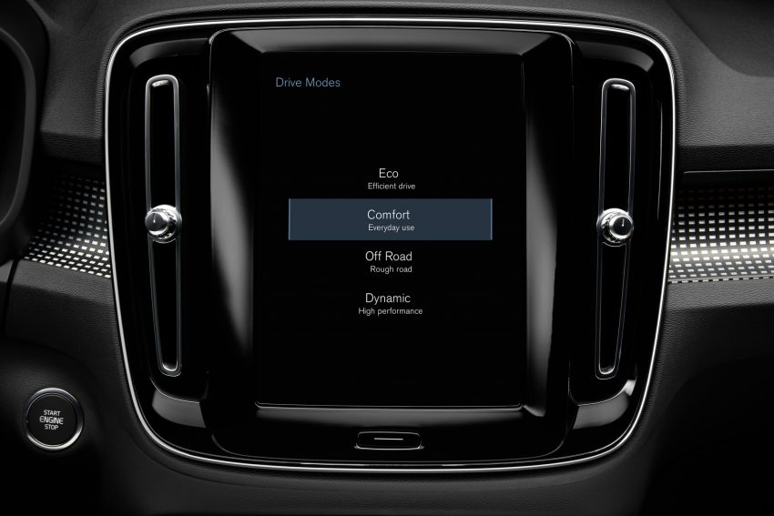Volvo XC40 本地正式发布，只有T5一个等级，售25.6万 77867