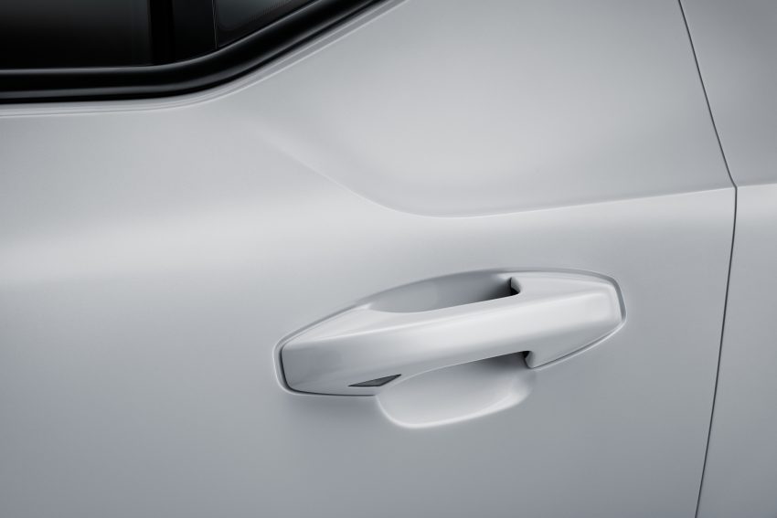 Volvo XC40 本地正式发布，只有T5一个等级，售25.6万 77843