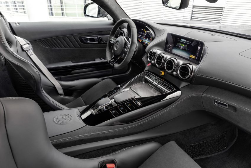 Mercedes-AMG GT 车系小改款，新增限量版 GT R Pro 84006