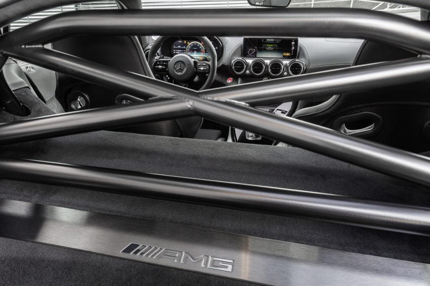 Mercedes-AMG GT 车系小改款，新增限量版 GT R Pro 84007