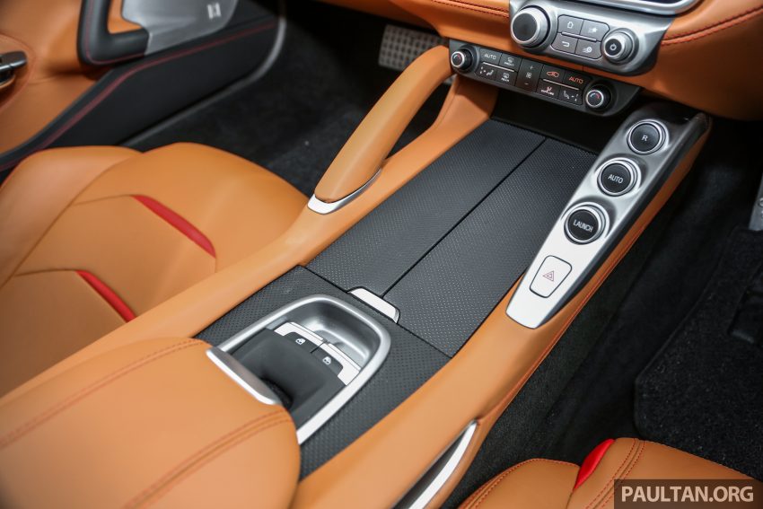 超热血试驾: Ferrari GTC4 Lusso, 可日常代步的红色战马 83690