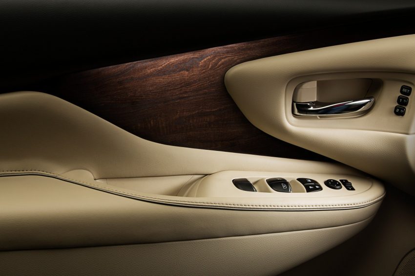 2019 年式 Nissan Murano 小改款发布，追加更多安全配备 83864