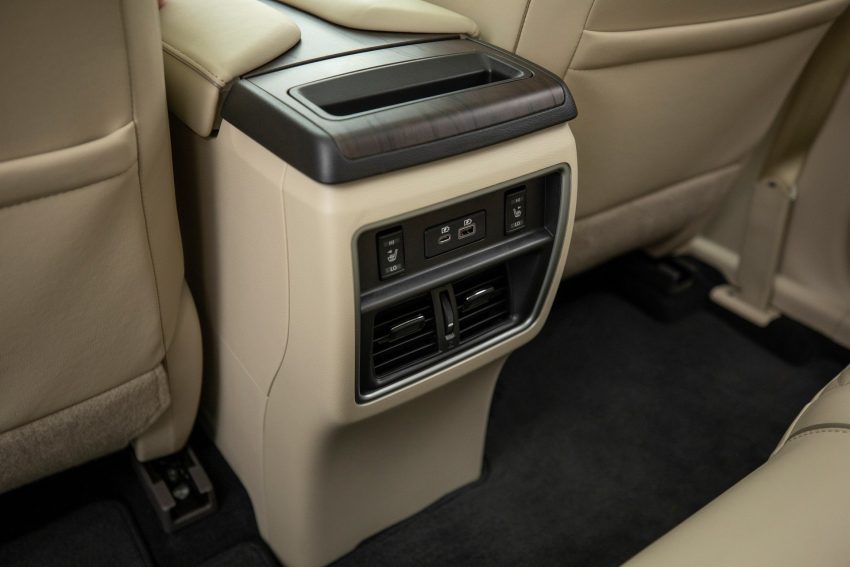 2019 年式 Nissan Murano 小改款发布，追加更多安全配备 83866