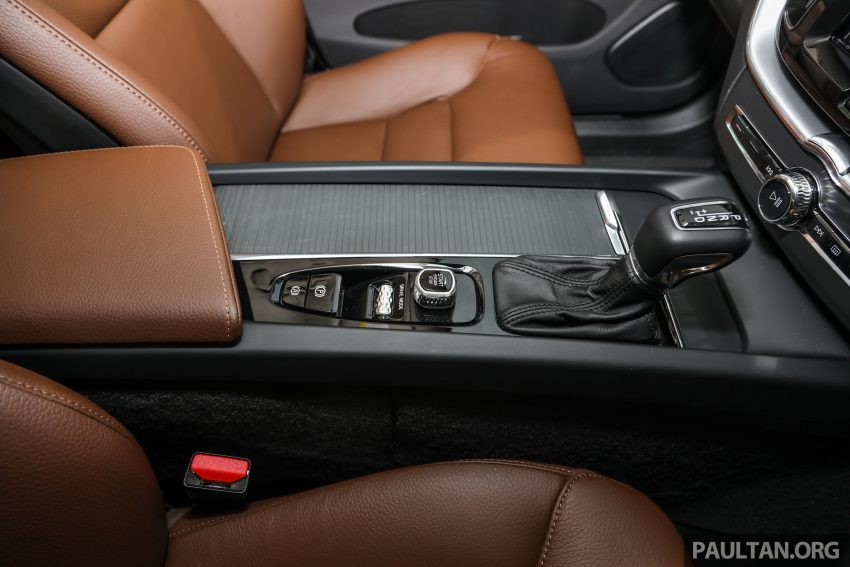 试驾：Volvo XC60，带你细看T8顶配与T5入门版的差异 81969