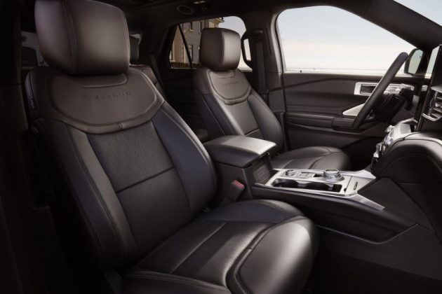 全新六代 Ford Explorer 全球首发，首次采用后驱配置