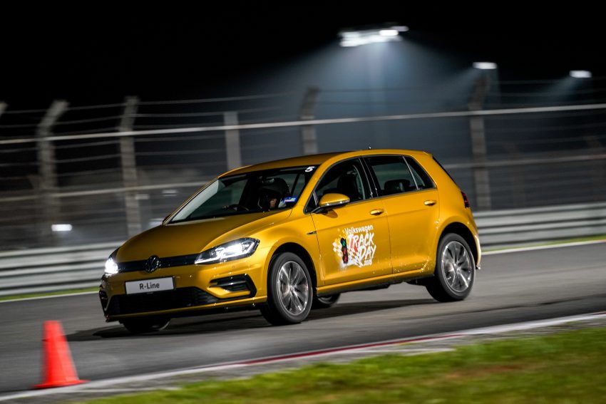 在雪邦赛道体验 Volkswagen Golf GTI 的动力和操控表现 85810