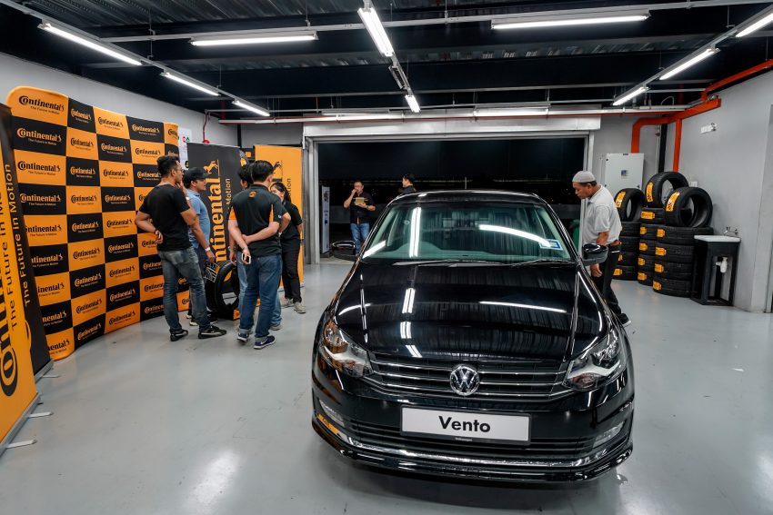 在雪邦赛道体验 Volkswagen Golf GTI 的动力和操控表现 85825