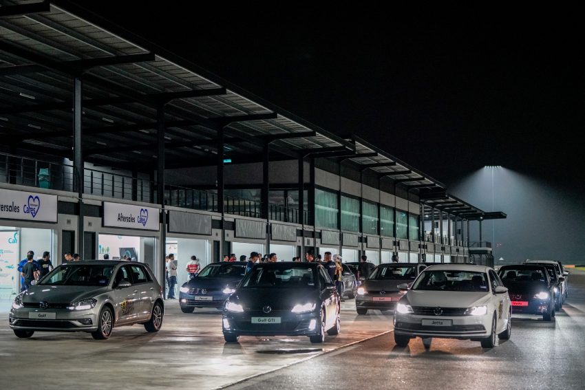 在雪邦赛道体验 Volkswagen Golf GTI 的动力和操控表现 85828
