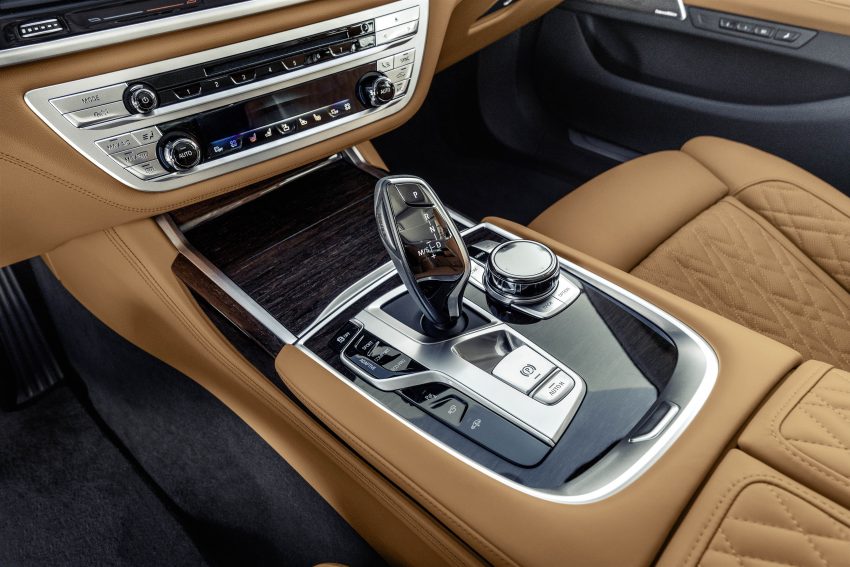 老板们的霸气座驾！小改款 G11 / G12 BMW 7 Series 于上海全球首发，升级插电式混动系统、新V8双涡轮增压引擎 86594