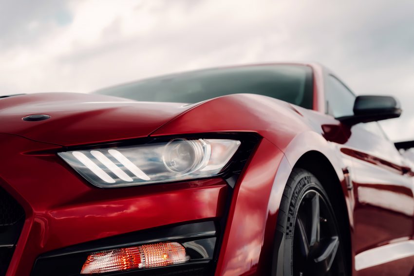 全新 2020 Ford Mustang Shelby GT500 正式于北美车展亮相，搭载5.2升V8机械增压引擎，突破700匹最大马力！ 86365