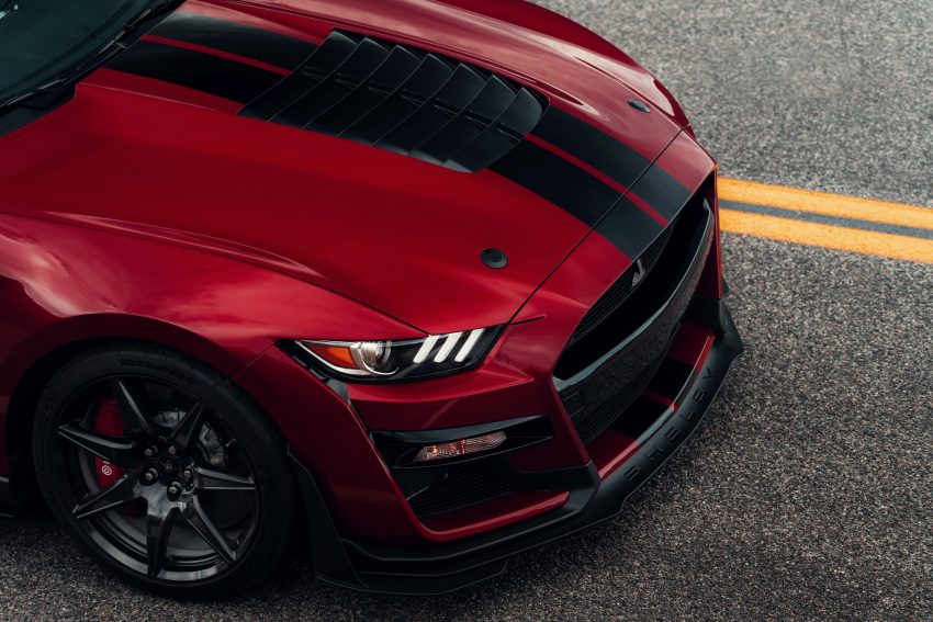 全新 2020 Ford Mustang Shelby GT500 正式于北美车展亮相，搭载5.2升V8机械增压引擎，突破700匹最大马力！ 86366