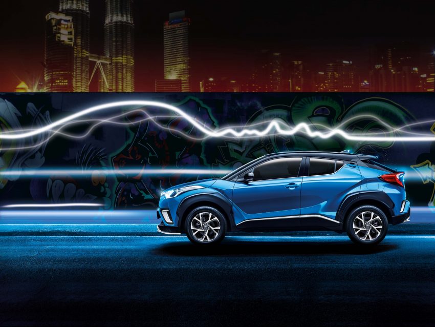 Toyota C-HR 迎来小升级，更换17寸双色轮圈，可选配专属 TRD Sportivo Aerokit 外观套件，价格不变售RM150K 86685