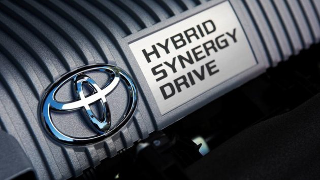 2020年始 Toyota 汽车将标配自动关闭引擎和自动停车技术