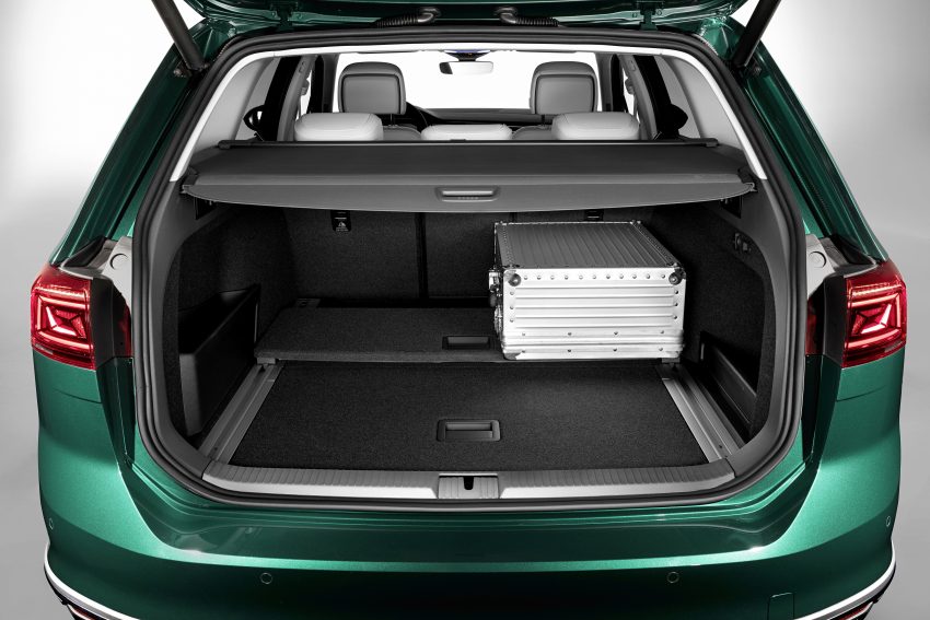 欧规版 B8 Volkswagen Passat 小改款官图发布，导入品牌首见达 Level 2 自驾评级的 IQ.Drive 驾驶辅助系统 87376