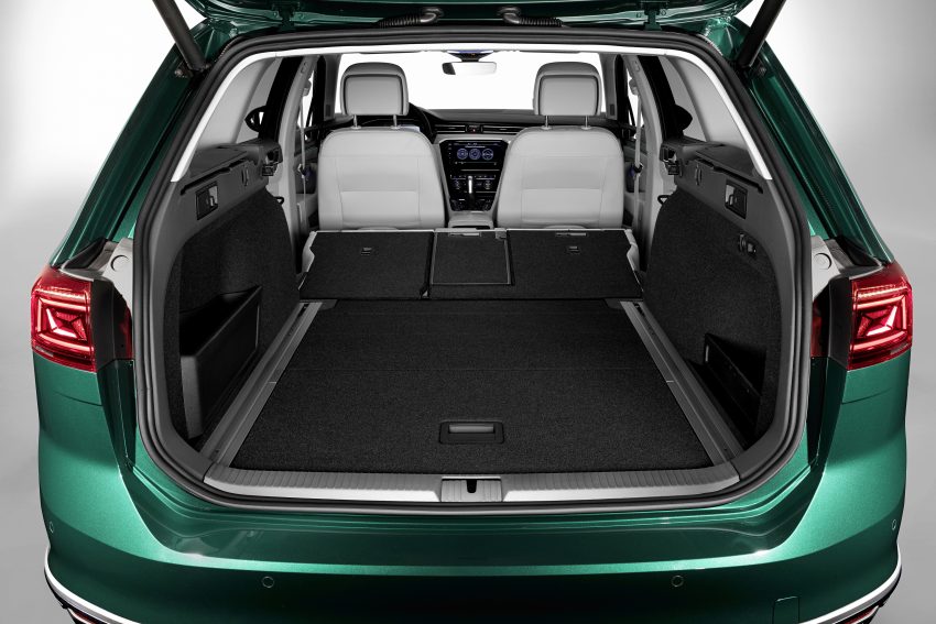 欧规版 B8 Volkswagen Passat 小改款官图发布，导入品牌首见达 Level 2 自驾评级的 IQ.Drive 驾驶辅助系统 87382