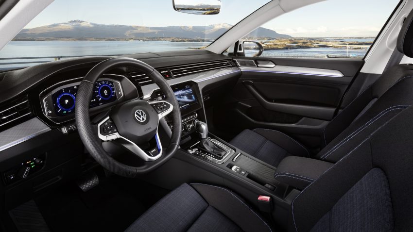 欧规版 B8 Volkswagen Passat 小改款官图发布，导入品牌首见达 Level 2 自驾评级的 IQ.Drive 驾驶辅助系统 87421