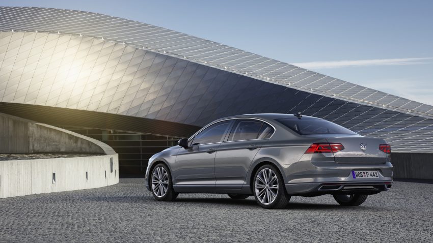 欧规版 B8 Volkswagen Passat 小改款官图发布，导入品牌首见达 Level 2 自驾评级的 IQ.Drive 驾驶辅助系统 87425