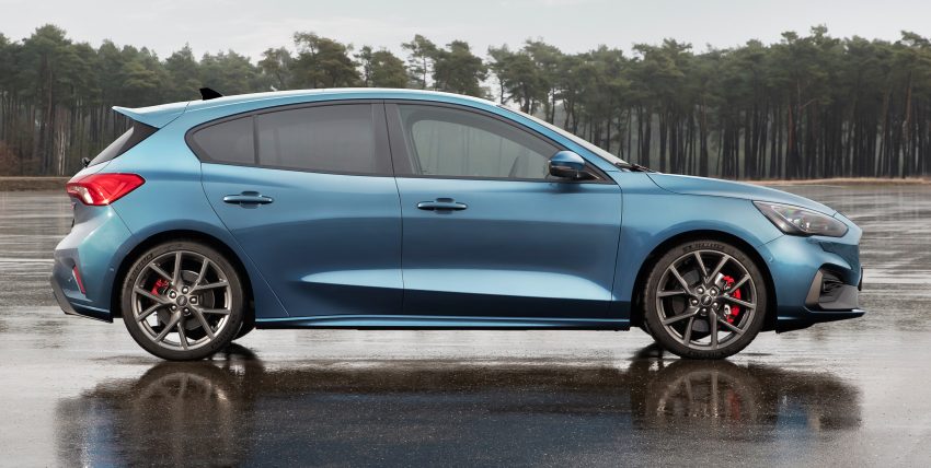 2019 Ford Focus ST Mk4 官图发布，提供汽柴油两种动力，2.3双涡流涡轮增压引擎最大输出达276 hp／430 Nm 88372