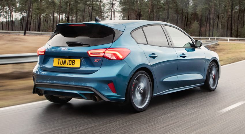 2019 Ford Focus ST Mk4 官图发布，提供汽柴油两种动力，2.3双涡流涡轮增压引擎最大输出达276 hp／430 Nm 88366