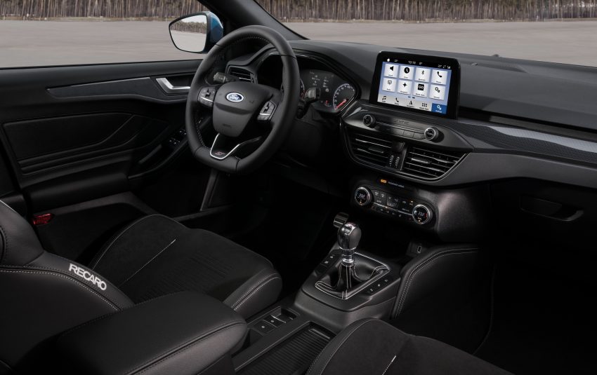 2019 Ford Focus ST Mk4 官图发布，提供汽柴油两种动力，2.3双涡流涡轮增压引擎最大输出达276 hp／430 Nm 88368