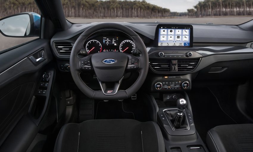 2019 Ford Focus ST Mk4 官图发布，提供汽柴油两种动力，2.3双涡流涡轮增压引擎最大输出达276 hp／430 Nm 88369