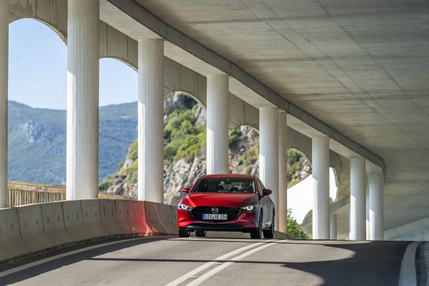 全新一代 2019 Mazda 3 欧洲版完整图集和规格配备信息 88103