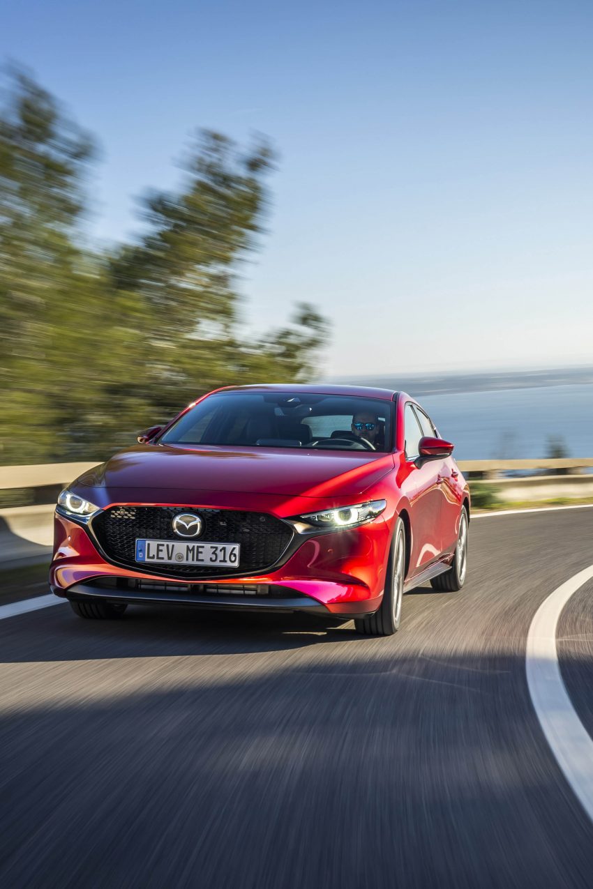 全新一代 2019 Mazda 3 欧洲版完整图集和规格配备信息 88076