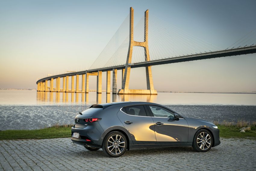 全新一代 2019 Mazda 3 欧洲版完整图集和规格配备信息 88171