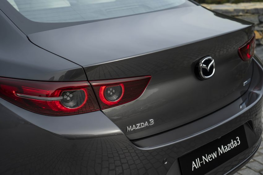全新一代 2019 Mazda 3 欧洲版完整图集和规格配备信息 88199