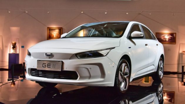 人生有几何啊？吉利全新纯电动轿车 GE11 命名“几何A”！
