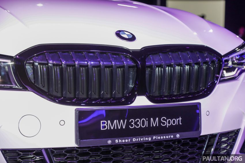 BMW 330i 专属 M Performance 原厂套件，让外型更加分 92001