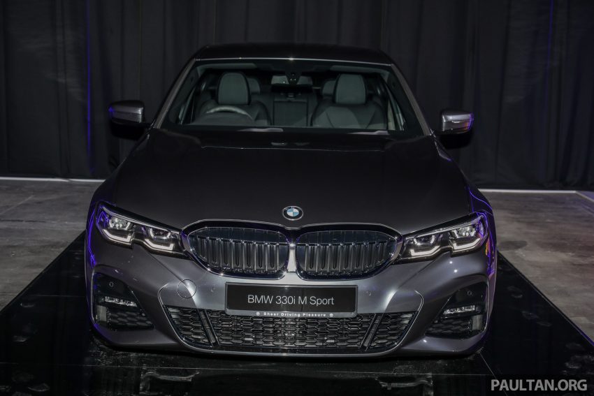 BMW 330i 专属 M Performance 原厂套件，让外型更加分 92015