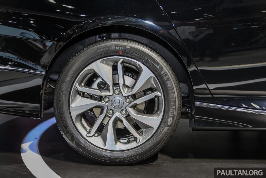 十代 Honda Accord 现身曼谷车展，来看规格细节与差异 91564