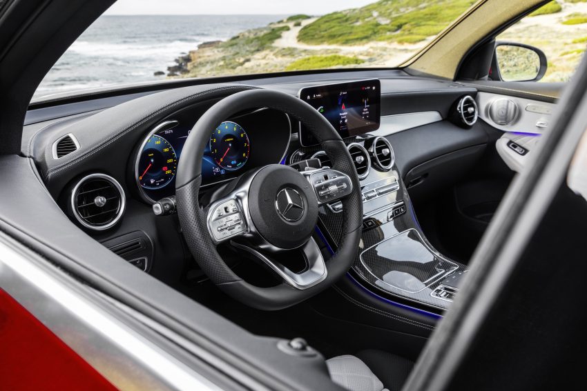 Mercedes-Benz GLC Coupe 小改款官图，纽约车展首发 91048