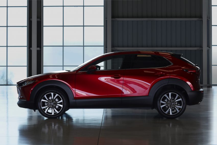 Mazda CX-30 日内瓦车展首发，定位于CX-3与CX-5之间 89712