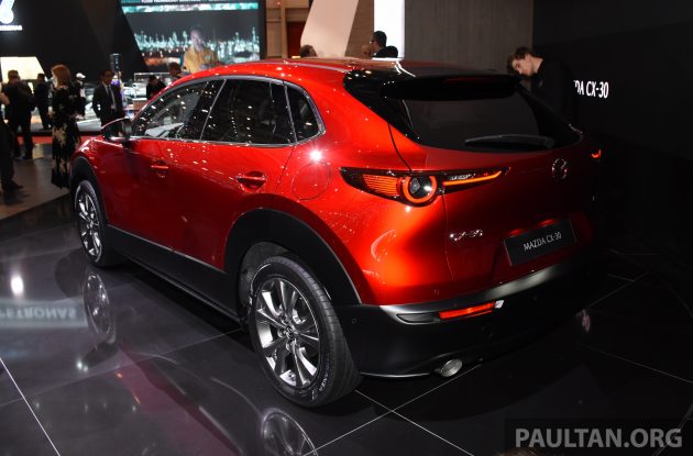 Mazda CX-30 日内瓦车展首发，定位于CX-3与CX-5之间