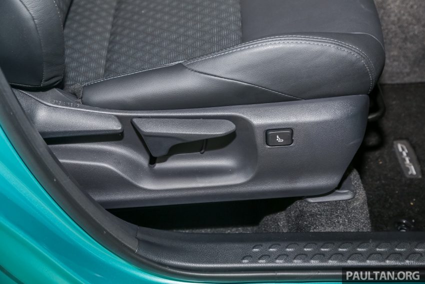 图集：2019 Toyota C-HR，换装新双色轮圈、中控屏幕 89314